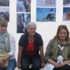 v.l.n.r.: Rahel, Suzanne und Malou brauchen eine Pause von den vielen Gesprächen